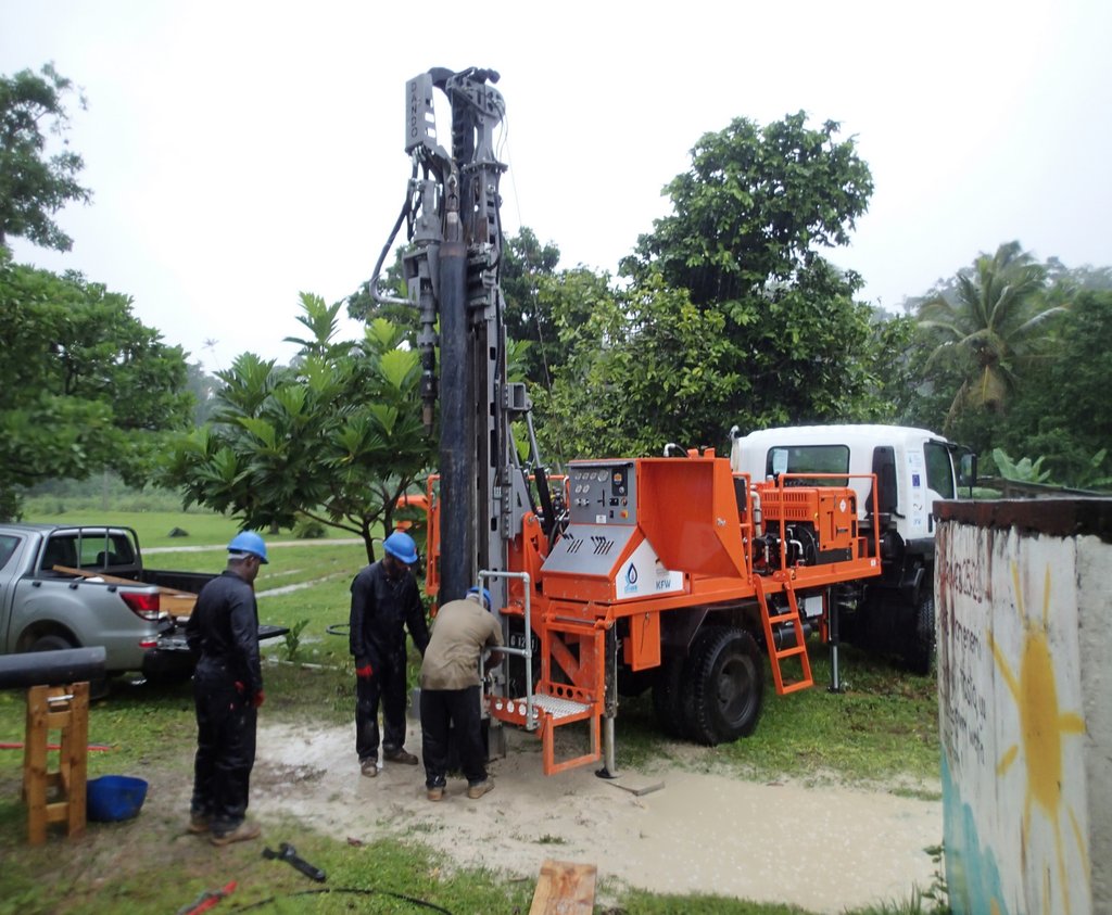 Watertec 4000 Water Well Drilling Rig Dando Drilling International